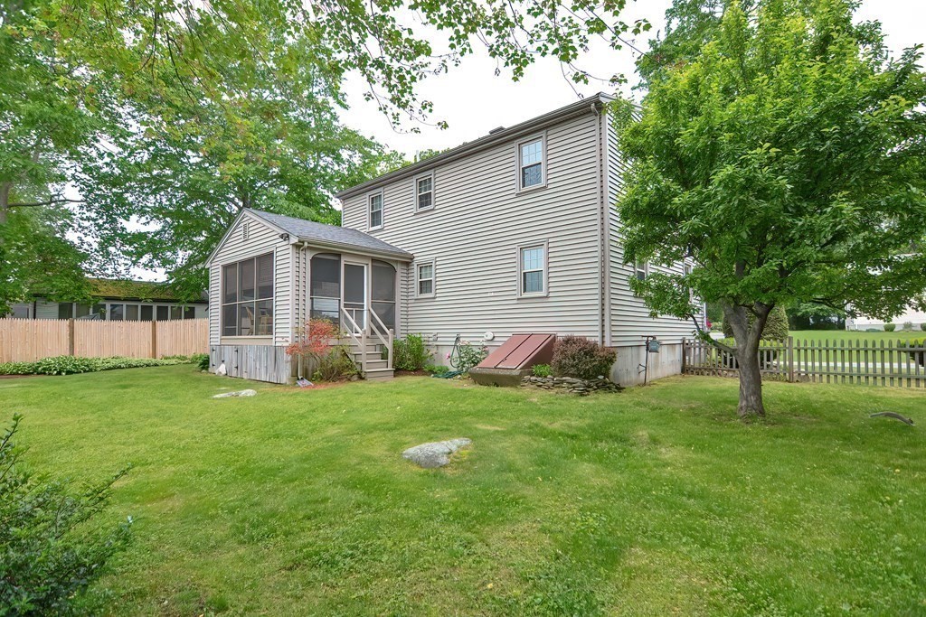 55 Jionzo Road Milford, MA 01757 - Photo 4 of 38 Gallery Image 4
