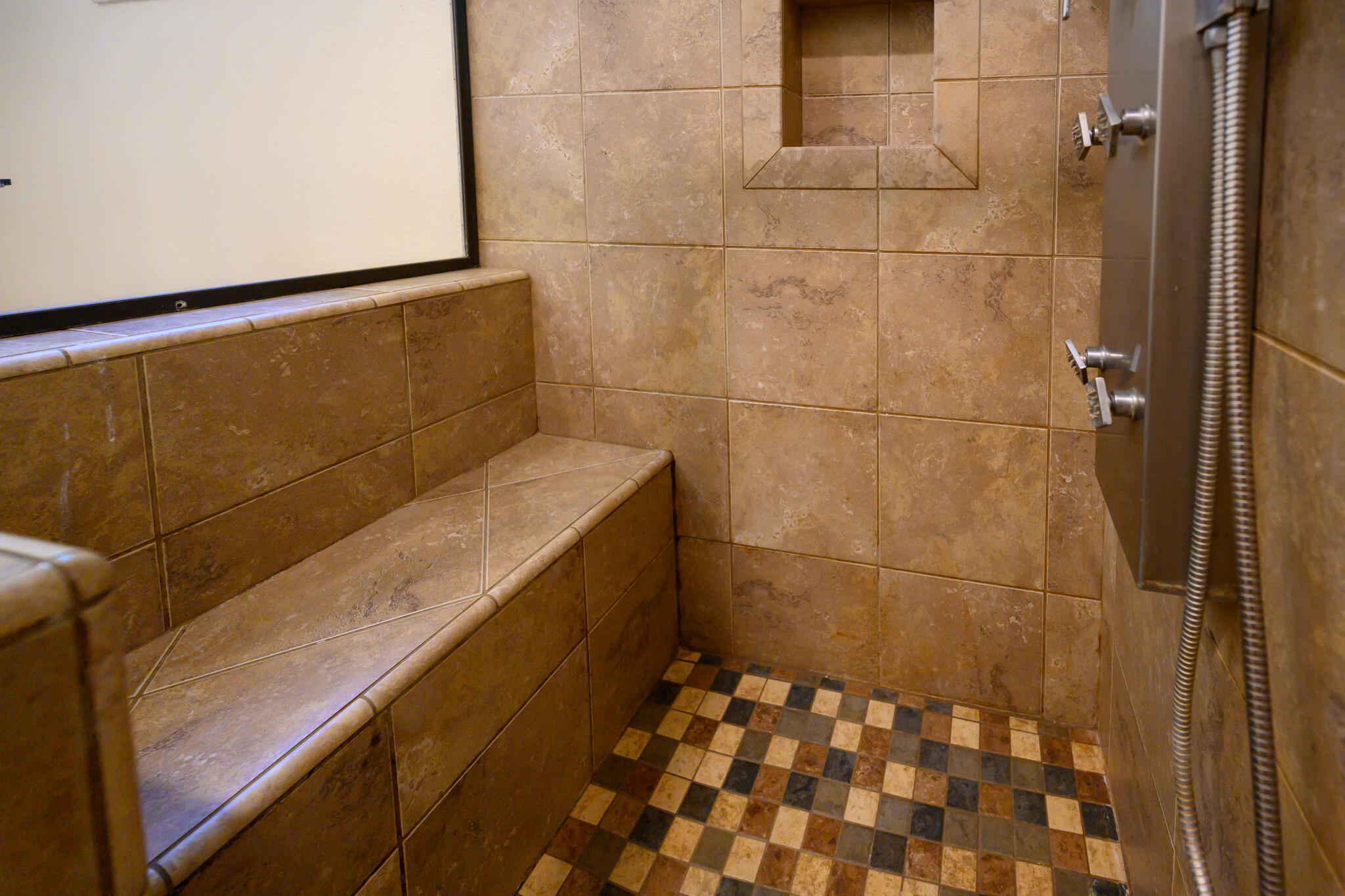 300 Dirt Road Lewiston, CA 96052 - Photo 25 of 54 Shower Bench