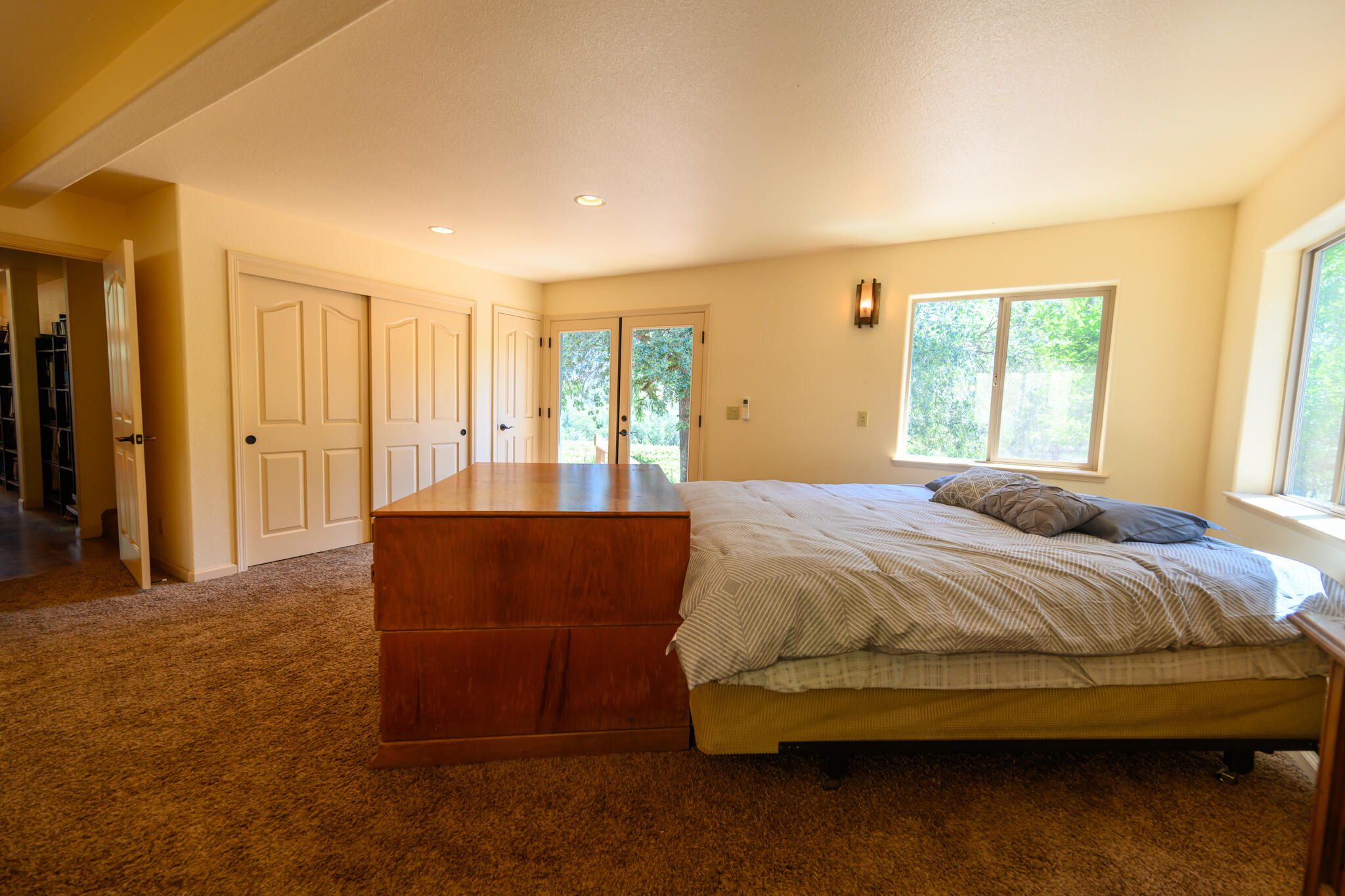 300 Dirt Road Lewiston, CA 96052 - Photo 29 of 54 Primary Bedroom
