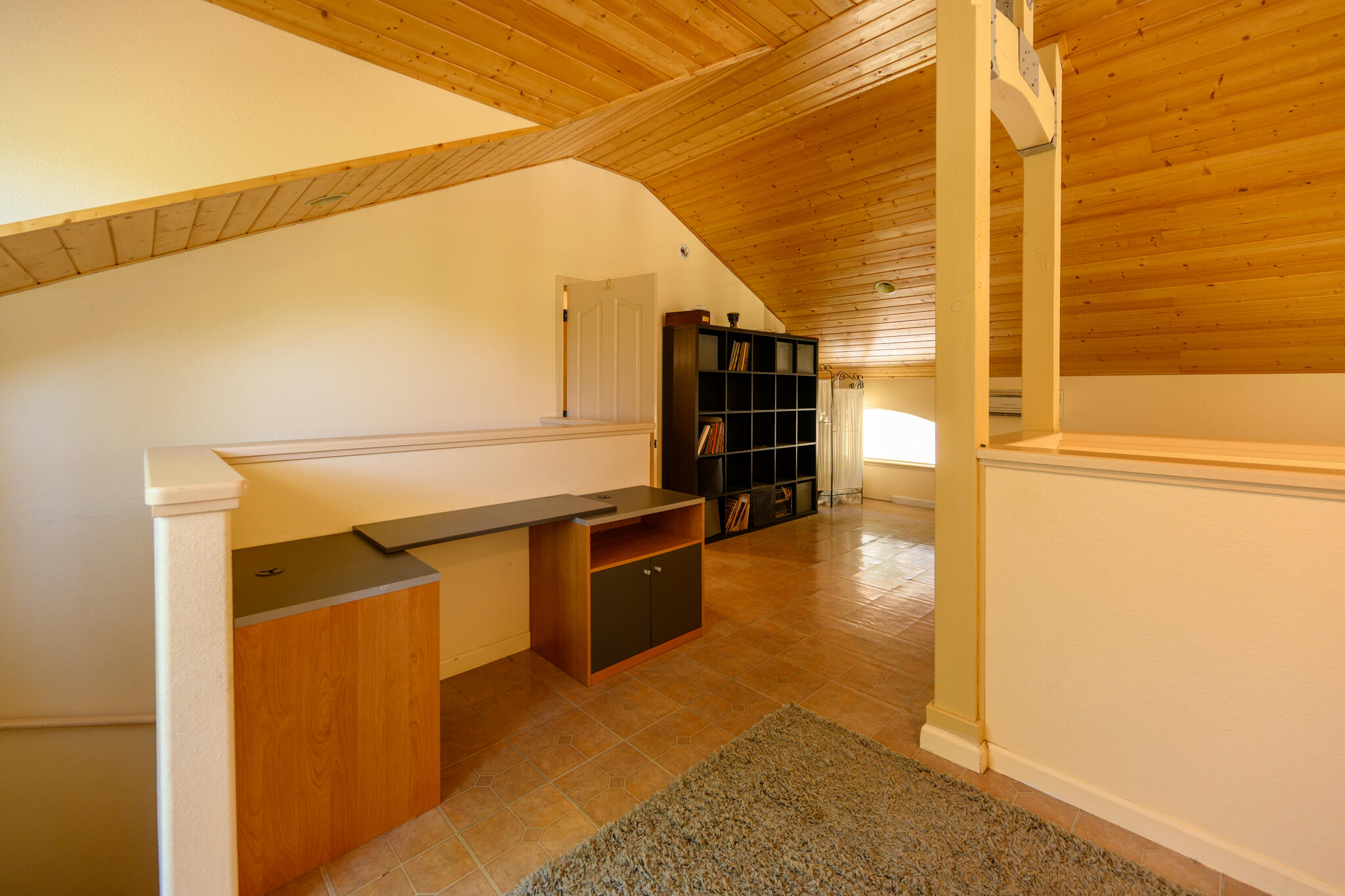 300 Dirt Road Lewiston, CA 96052 - Photo 36 of 54 Loft