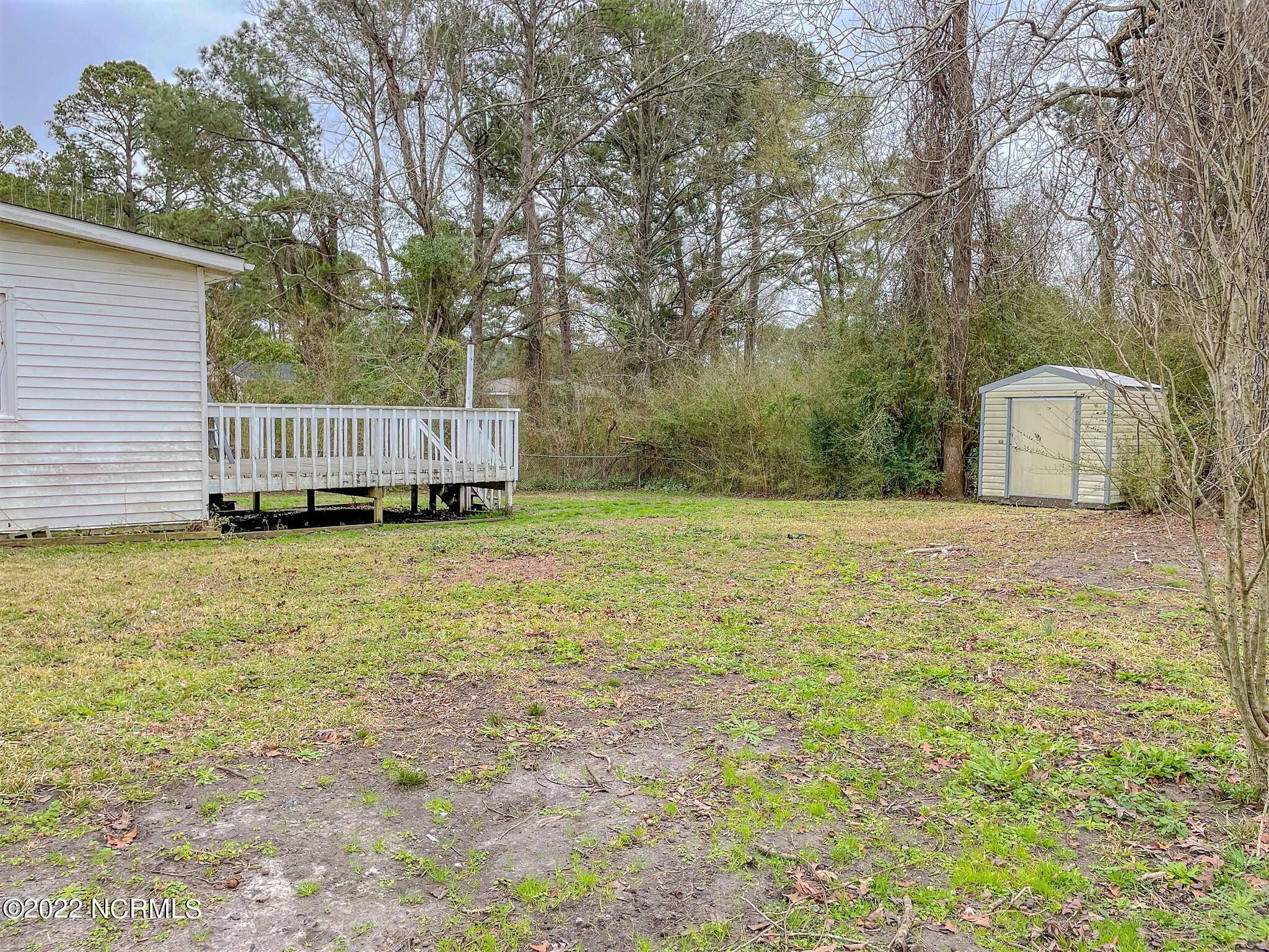 105 Pineview Road Jacksonville, NC 28546 - Photo 16 of 16 Backyard