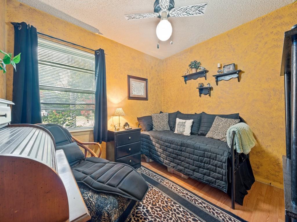 1604 Pleasant Run Road Carrollton, TX 75006 - Photo 18 of 23
