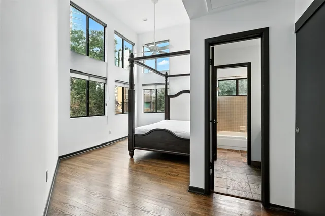 $1,419,900 | 2019 McClendon Street, Houston, TX 77030