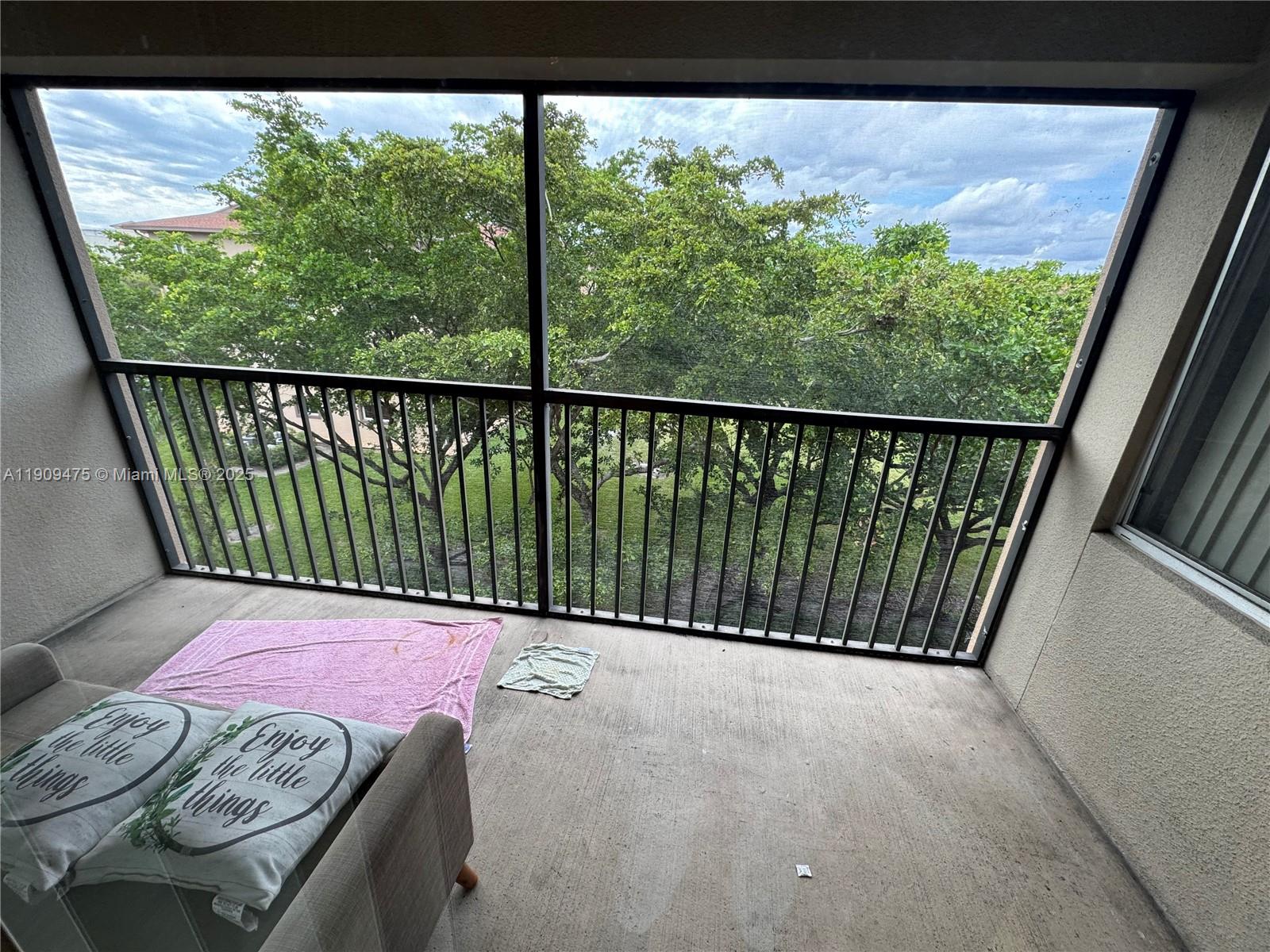 1650 Southwest 124th Terrace, Unit 403D Pembroke Pines, FL 33027 - Photo 7 of 11