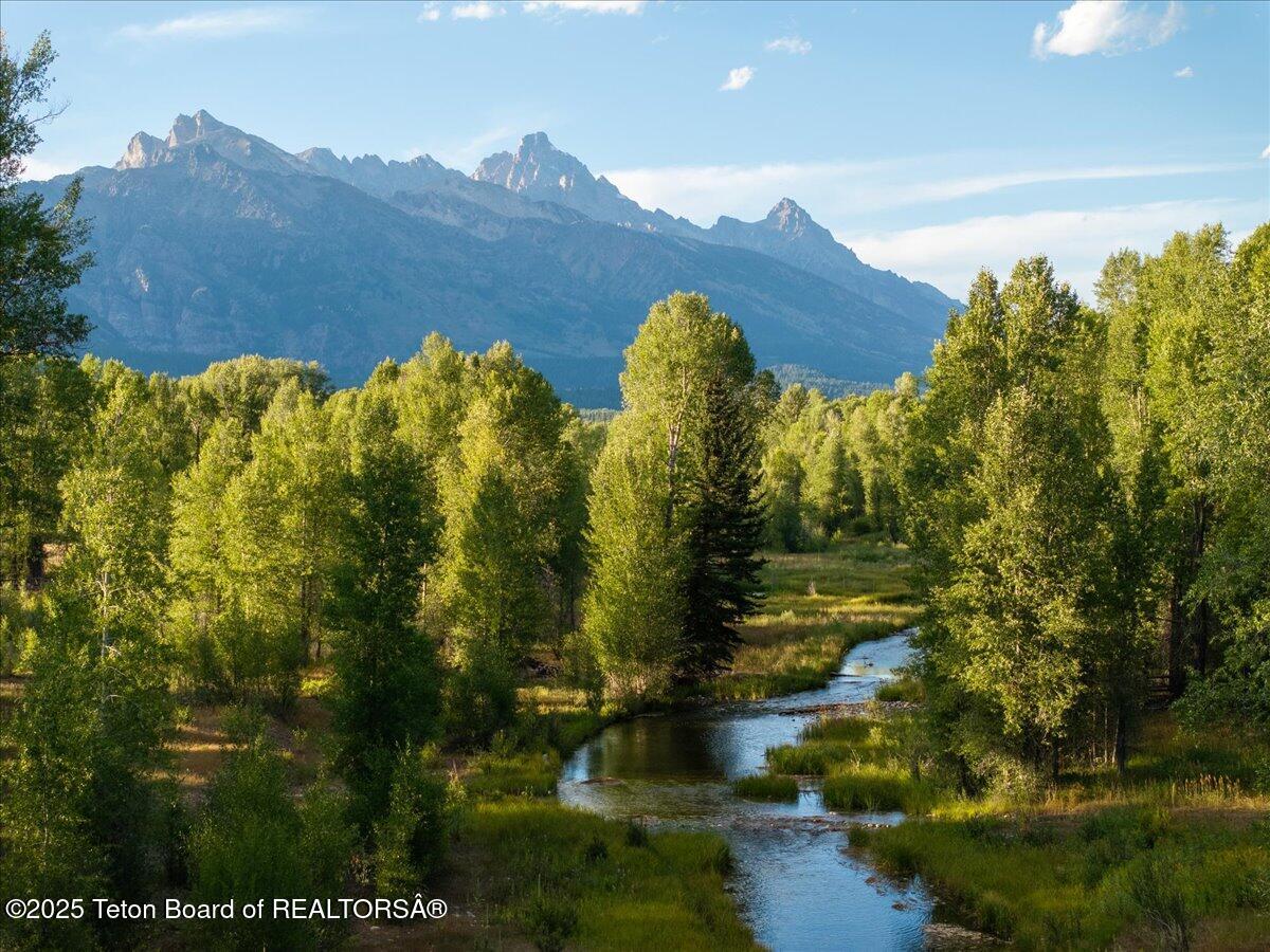 6355-6335 Red Tail Road Jackson, WY 83001 - Photo 4 of 73 Antelope Trails Ranch