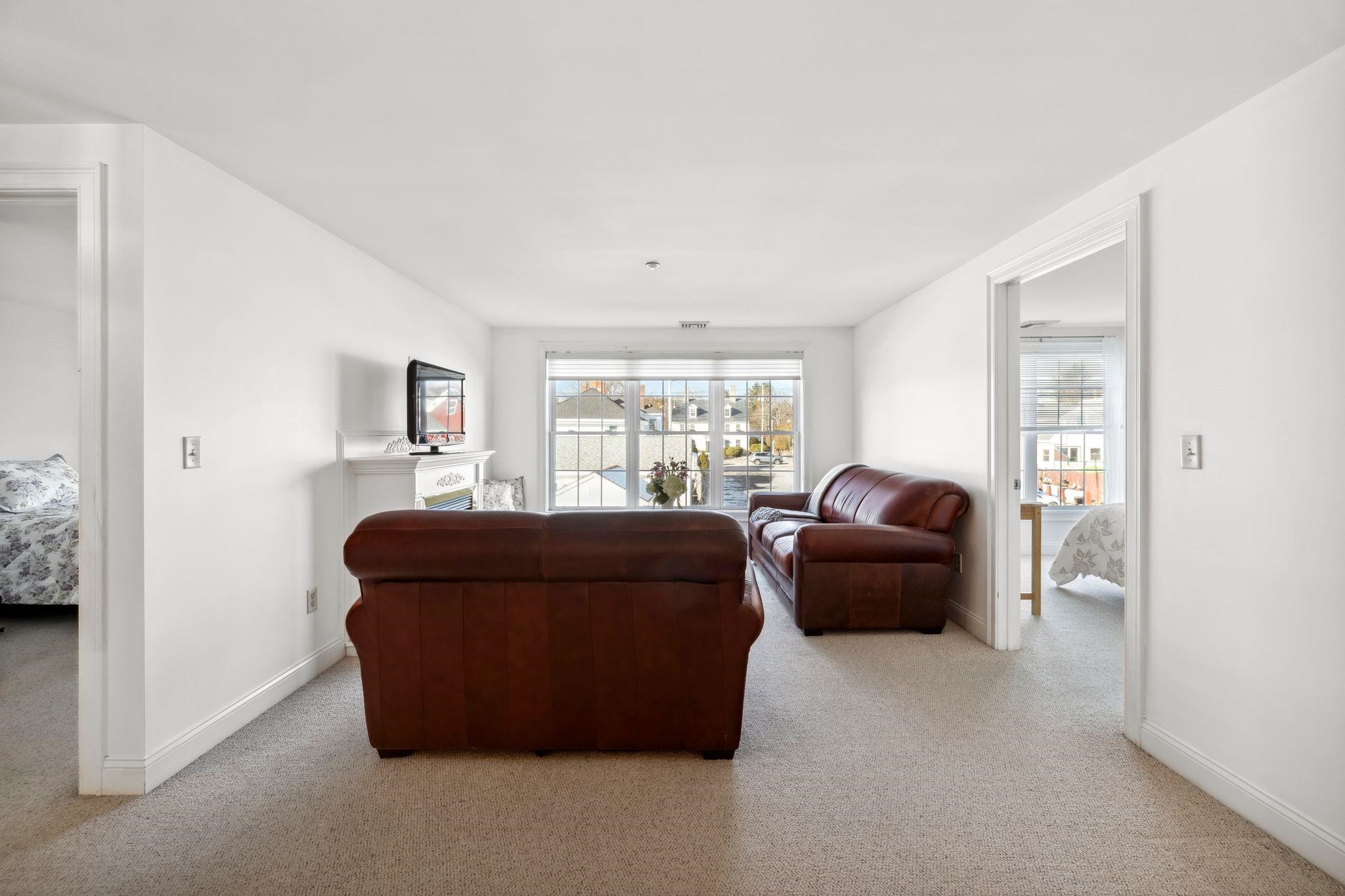 373 Lafayette Road, Unit 202 Hampton, NH 03842 - Photo 12 of 23