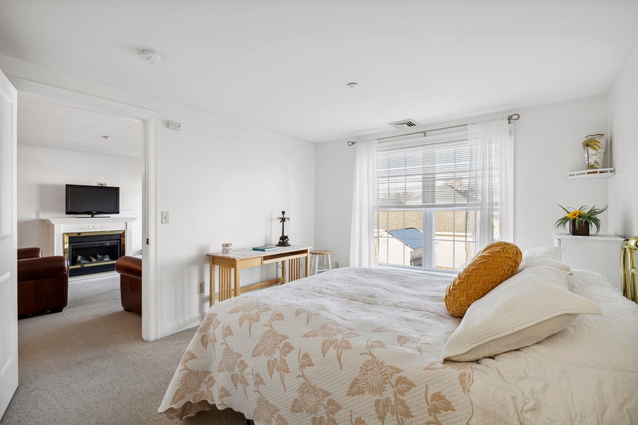 373 Lafayette Road, Unit 202 Hampton, NH 03842 - Photo 14 of 23