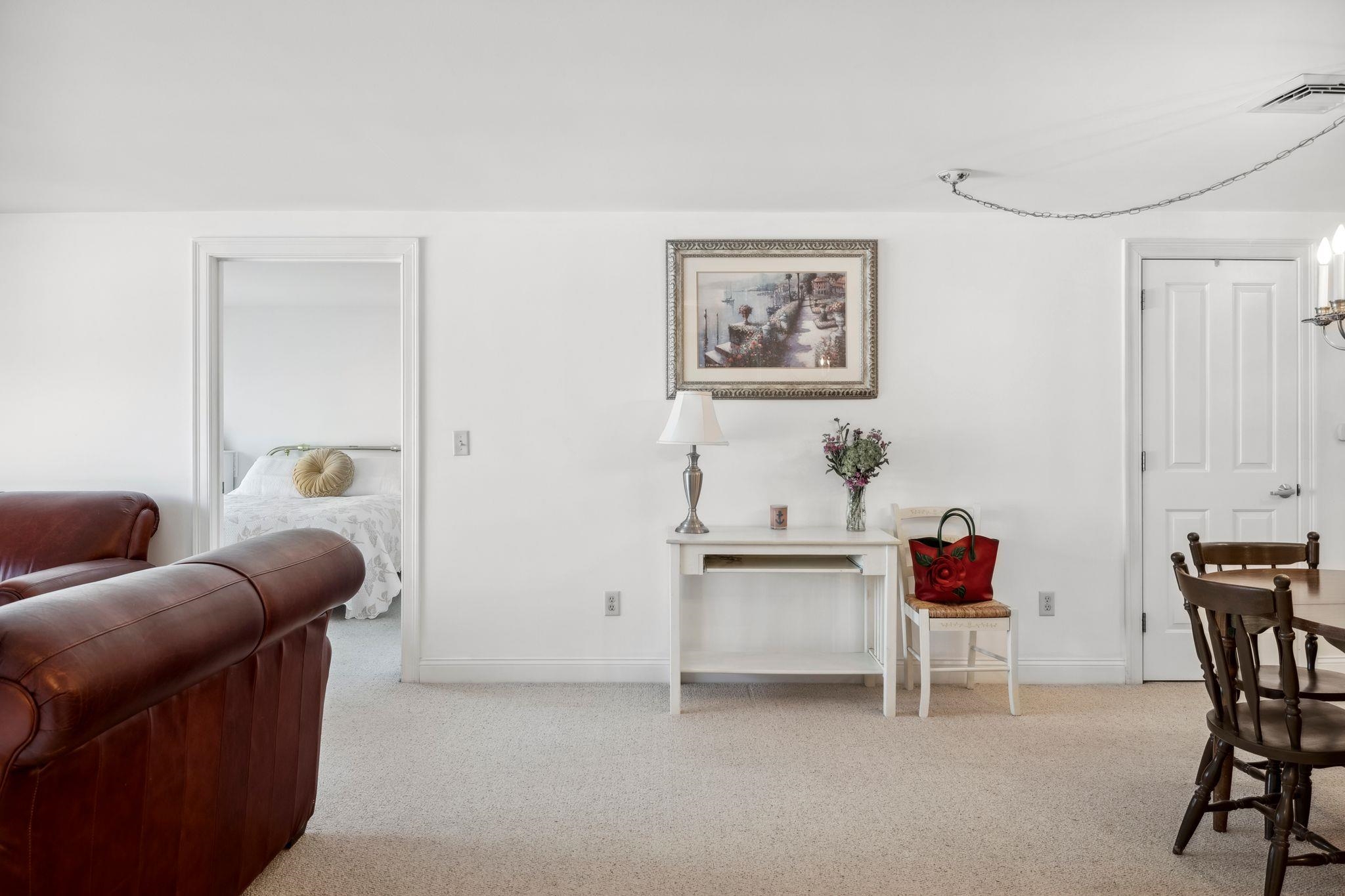 373 Lafayette Road, Unit 202 Hampton, NH 03842 - Photo 16 of 23