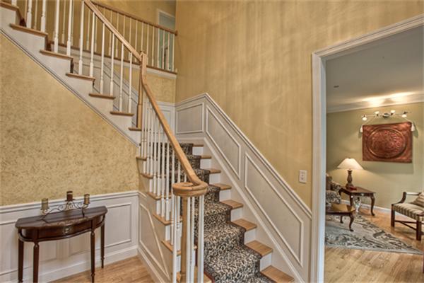 40 Amberville Road North Andover, MA 01845 - Photo 12 of 27 Gallery Image 12