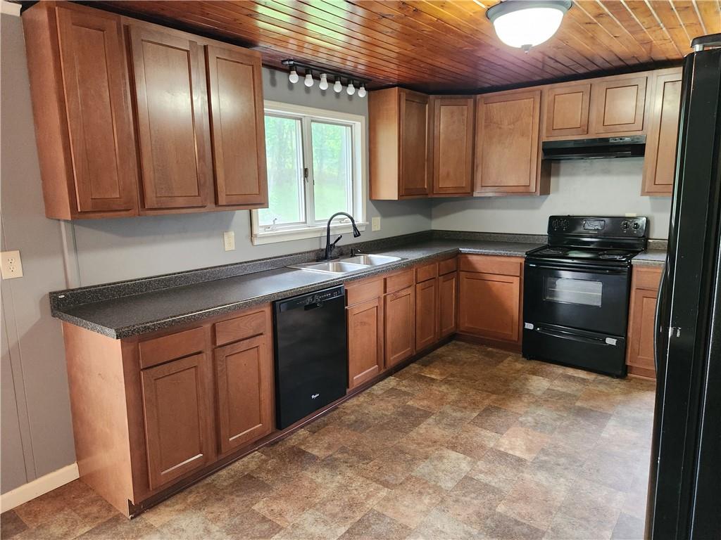 460 Dillie Road Sycamore, PA 15364 - Photo 9 of 27