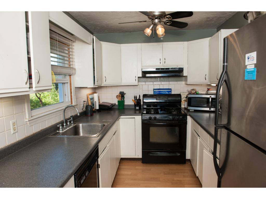 62 Freetown Road, Unit 6 Raymond, NH 03077 - Photo 2 of 25