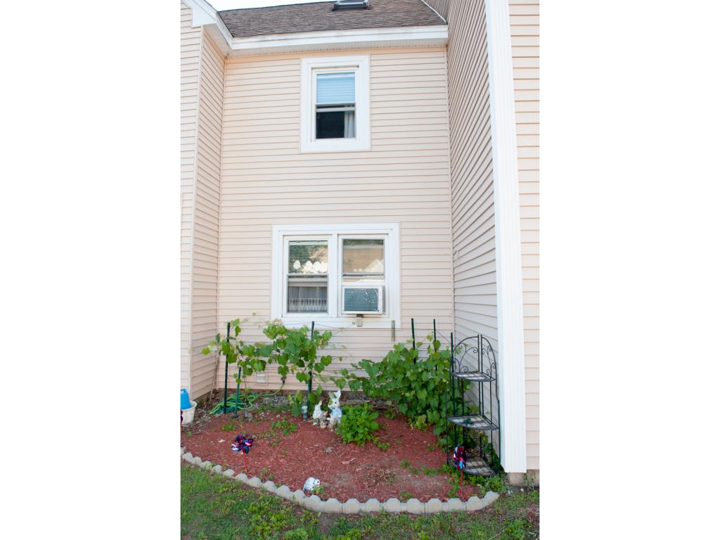 62 Freetown Road, Unit 6 Raymond, NH 03077 - Photo 23 of 25