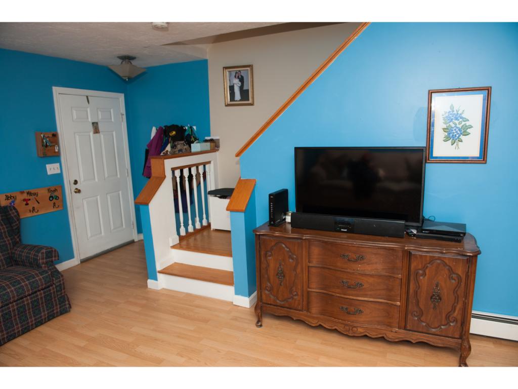62 Freetown Road, Unit 6 Raymond, NH 03077 - Photo 6 of 25