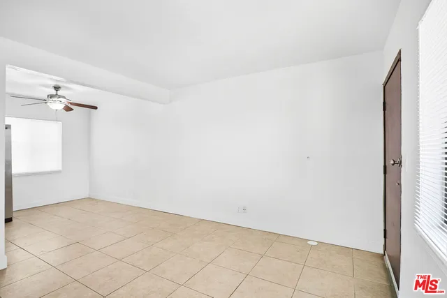 $1,950 | 959 South Soto Street, Los Angeles, CA 90023