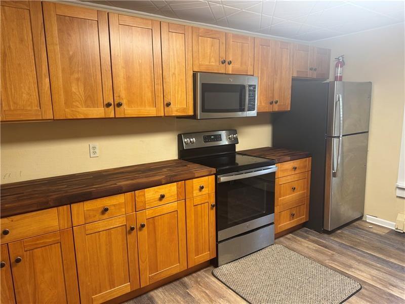 220 Old Plank Road Butler, PA 16002 - Photo 8 of 16 Gallery Image 8