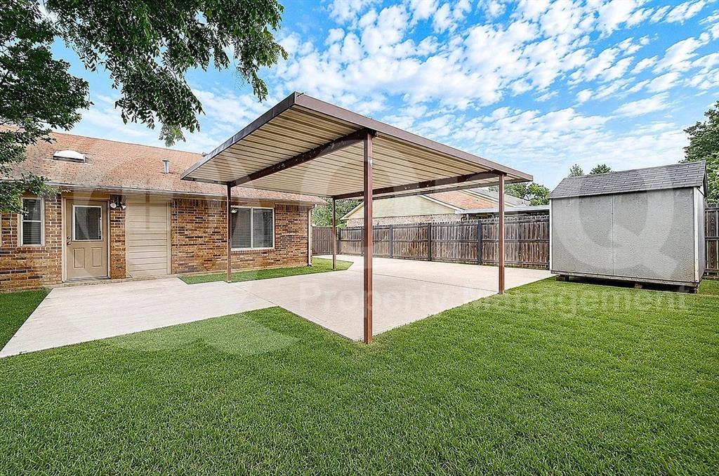 3000 Timothy Lane Euless, TX 76039 - Photo 2 of 19