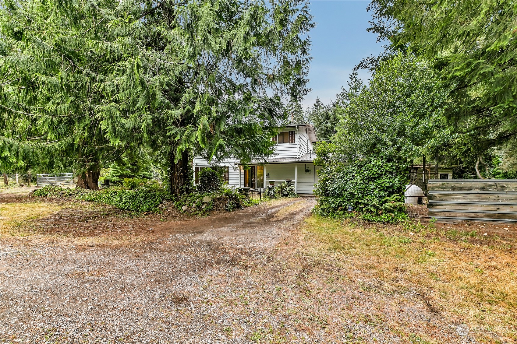 13205 166th Avenue Southeast Renton, WA 98059 - Photo 3 of 34 Gallery Image 3