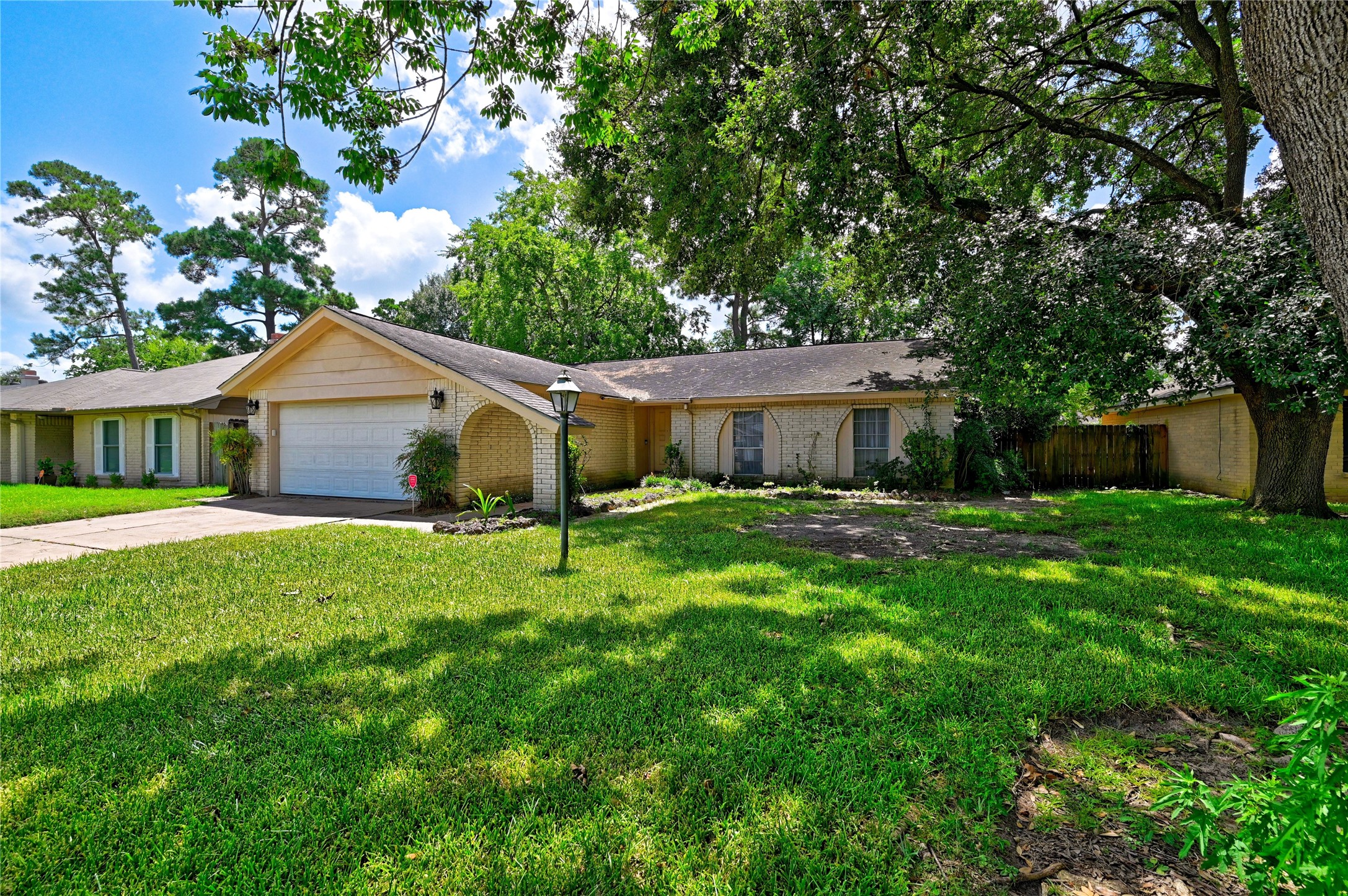 9515 Rannock Way Spring, TX 77379 - Photo 2 of 46