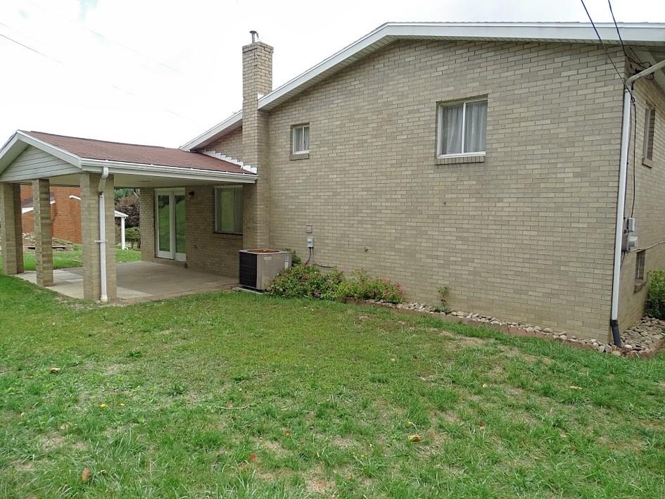 127 Longvue Drive West Mifflin, PA 15122 - Photo 20 of 24