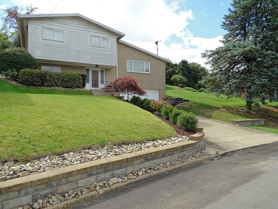 127 Longvue Drive West Mifflin, PA 15122 - Photo 23 of 24