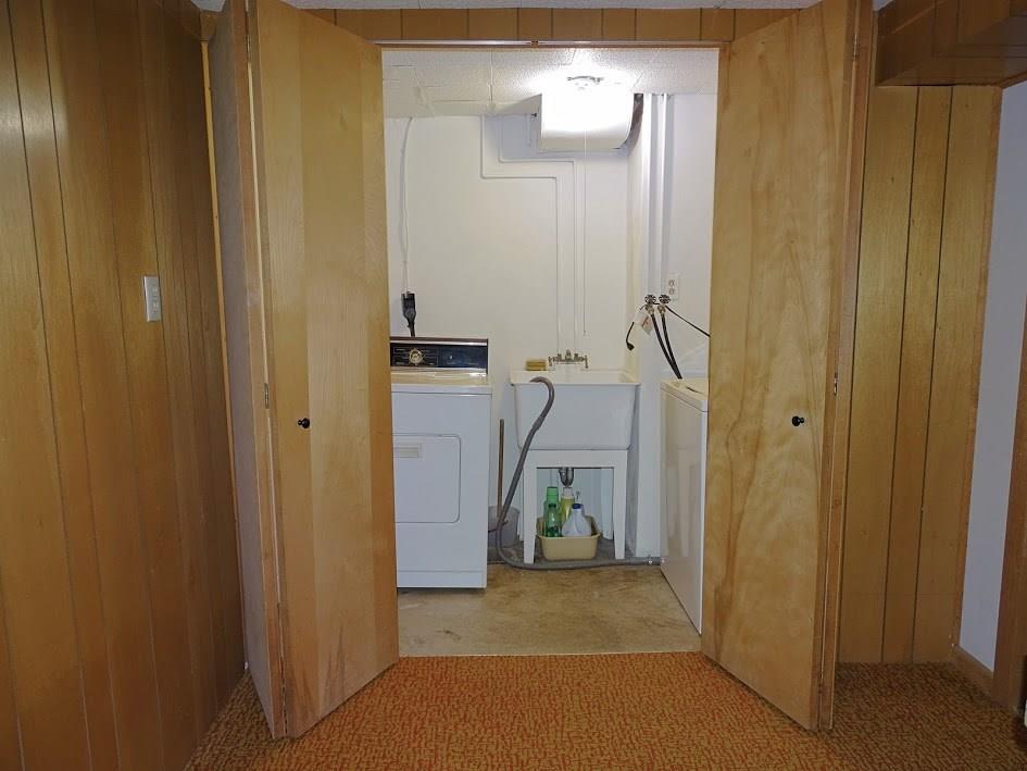 127 Longvue Drive West Mifflin, PA 15122 - Photo 6 of 24