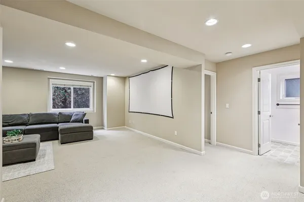 $1,444,899 | 20212 83rd Place Northeast, Kenmore, WA 98028