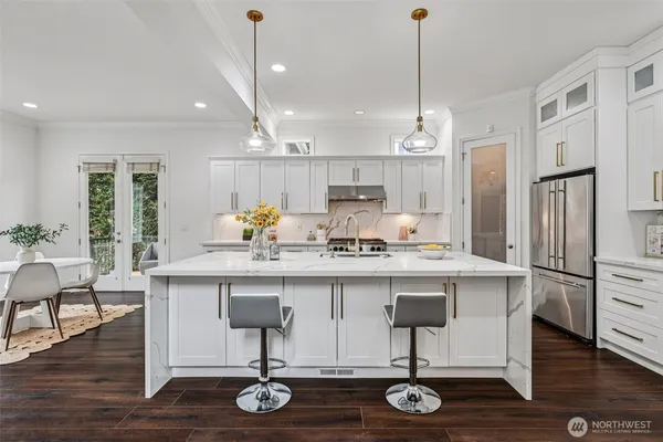 $1,444,899 | 20212 83rd Place Northeast, Kenmore, WA 98028