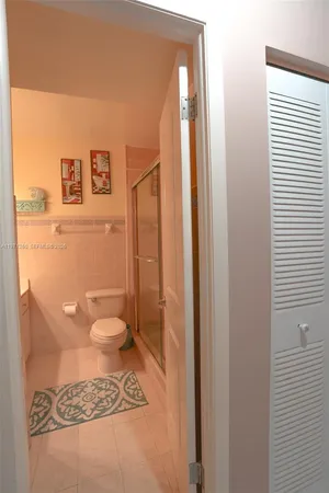 $320,000 | 1159 West 40th Street, Unit 16, Hialeah, FL 33012