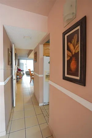 $320,000 | 1159 West 40th Street, Unit 16, Hialeah, FL 33012