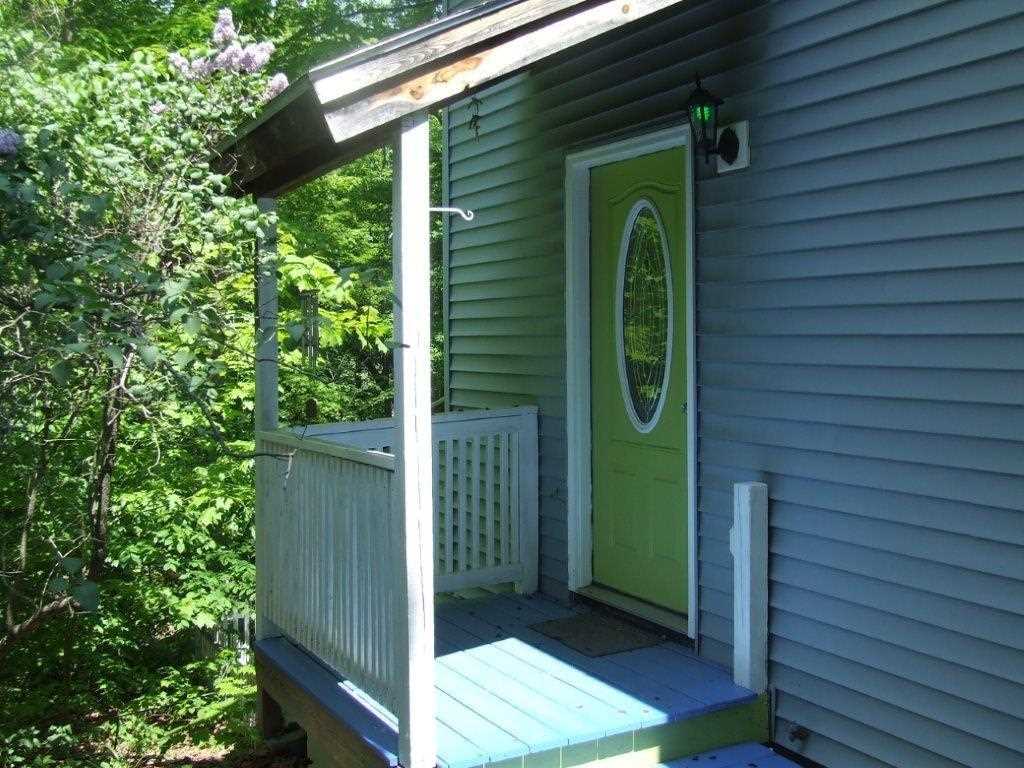 32 Artist Falls Road Conway, NH 03860 - Photo 3 of 25