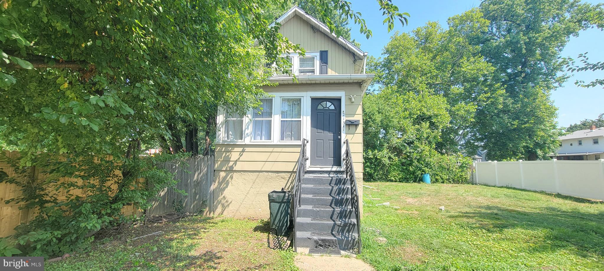 213 Nicholson Road Gloucester City, NJ 08030 - Photo 2 of 16 Gallery Image 2