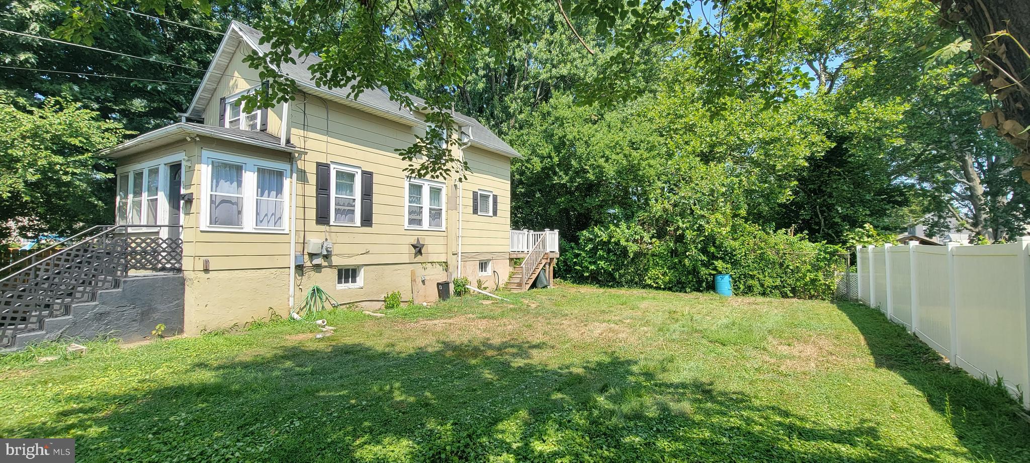 213 Nicholson Road Gloucester City, NJ 08030 - Photo 3 of 16 Gallery Image 3
