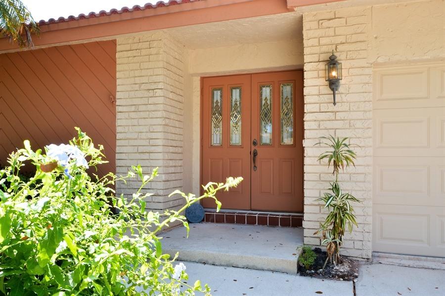 3089 Northwest 25th Way Boca Raton, FL 33434 - Photo 19 of 25 3089NW25thWay_vht_viewer_300.jpg