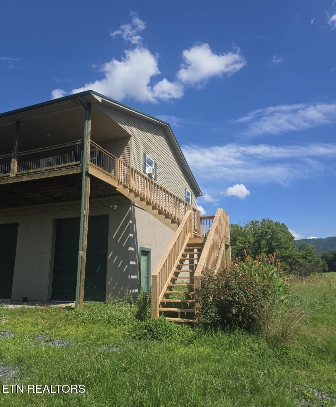 1374 Camellia Road Newport, TN 37821 - Photo 1 of 8 IMG_48891