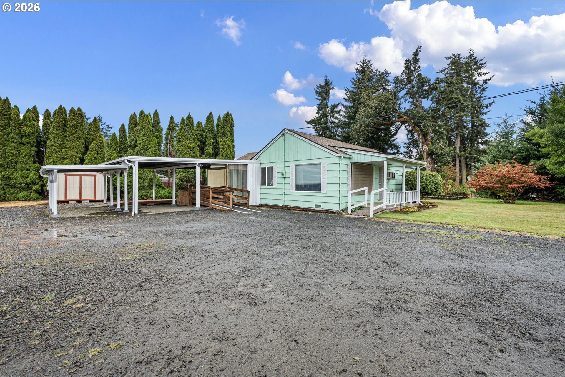 485 South 46th Street Springfield, OR 97478 - Photo 4 of 40 Gallery Image 4