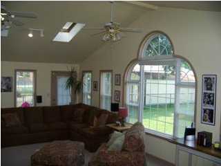 11216 Torrington Road Louisville, KY 40272 - Photo 2 of 7 Additional Photo