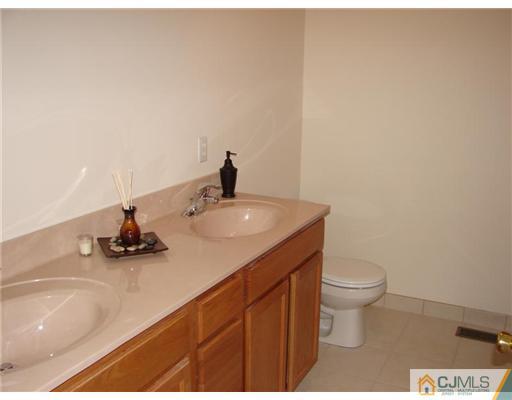 972 Clark Road North Brunswick, NJ 08902 - Photo 8 of 9 Gallery Image 8