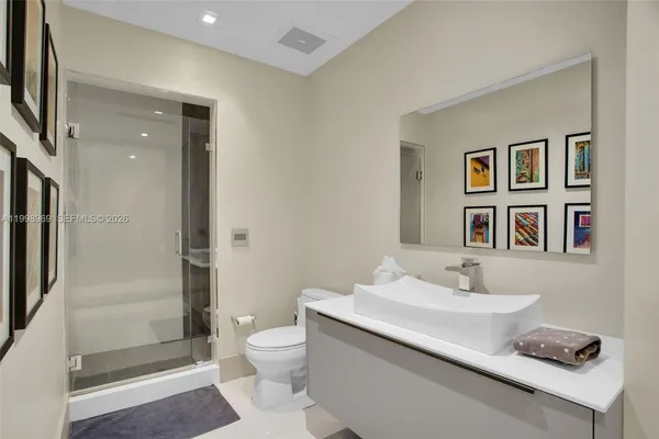 $18,000 | 3301 Northeast 1st Avenue, Unit PH2, Miami, FL 33137