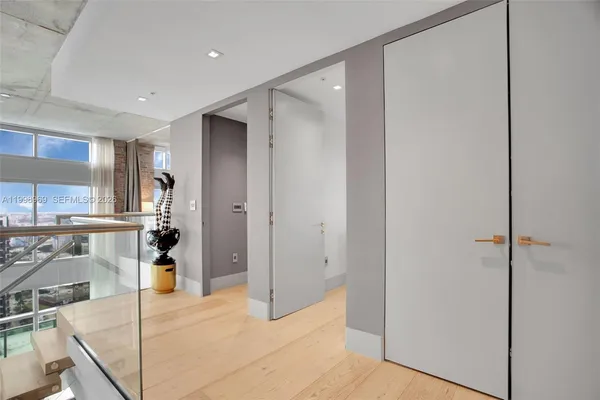 $18,000 | 3301 Northeast 1st Avenue, Unit PH2, Miami, FL 33137