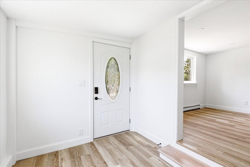 64 Rose Point Avenue Wareham, MA 02576 - Photo 12 of 37