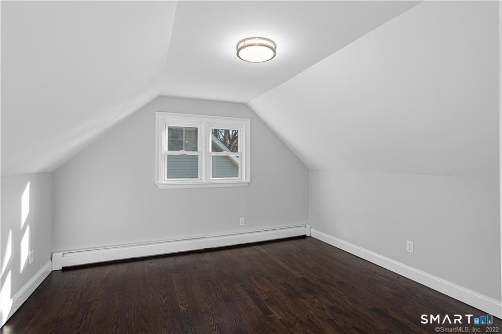 78 Rena Place Fairfield, CT 06825 - Photo 17 of 28
