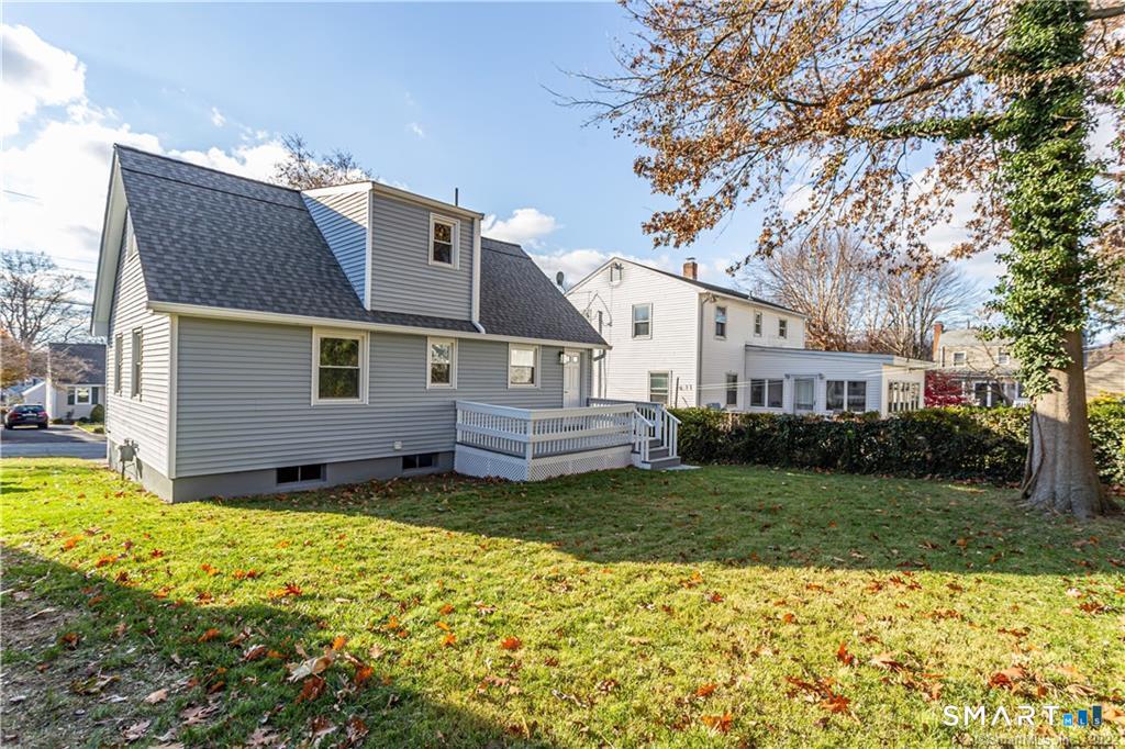 78 Rena Place Fairfield, CT 06825 - Photo 20 of 28