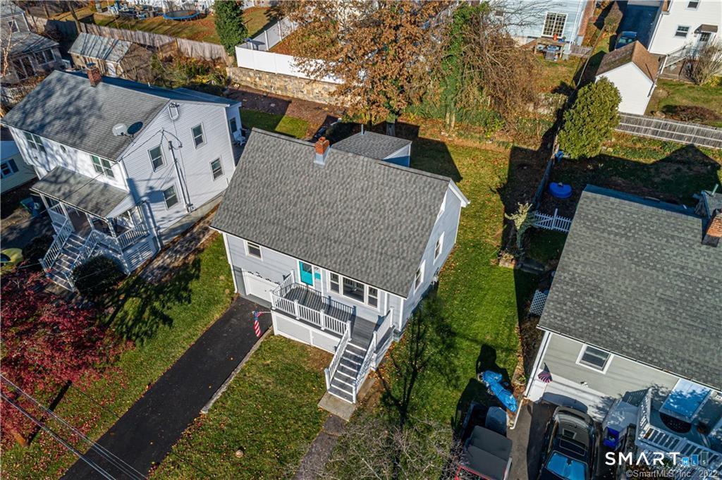 78 Rena Place Fairfield, CT 06825 - Photo 2 of 28
