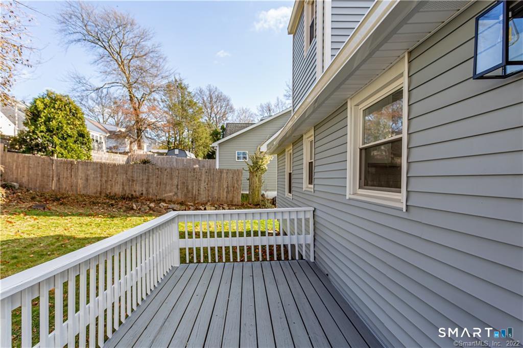 78 Rena Place Fairfield, CT 06825 - Photo 22 of 28