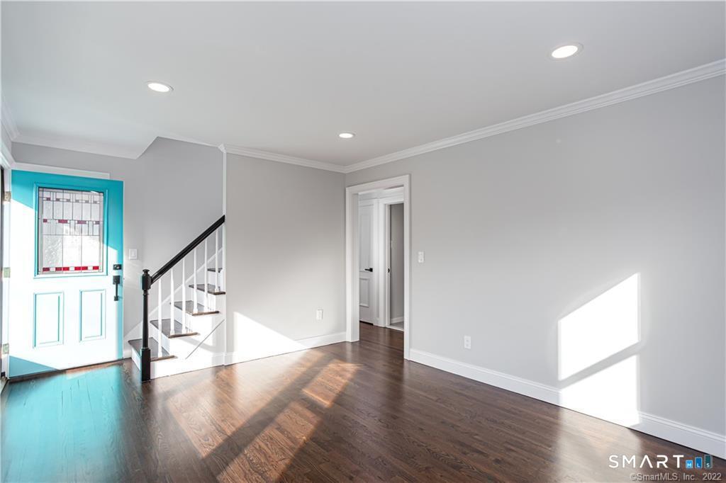 78 Rena Place Fairfield, CT 06825 - Photo 3 of 28