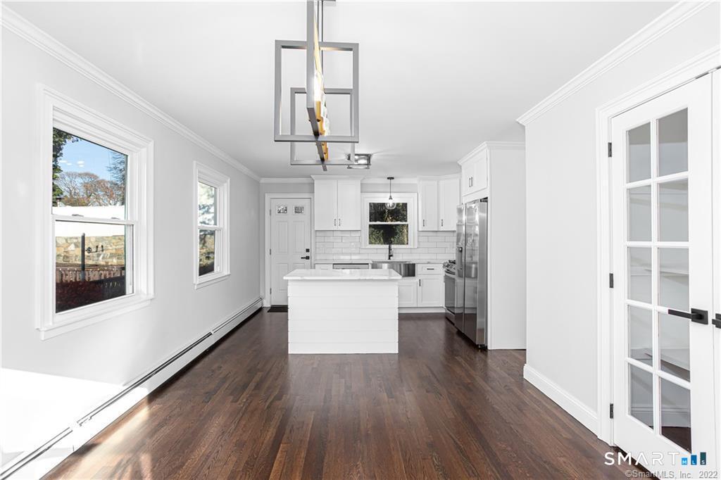 78 Rena Place Fairfield, CT 06825 - Photo 6 of 28