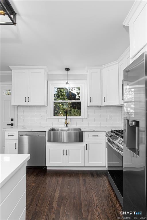 78 Rena Place Fairfield, CT 06825 - Photo 8 of 28