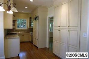 412 B Cherokee Road, Unit B Charlotte, NC 28207 - Photo 4 of 4 Gallery Image 4