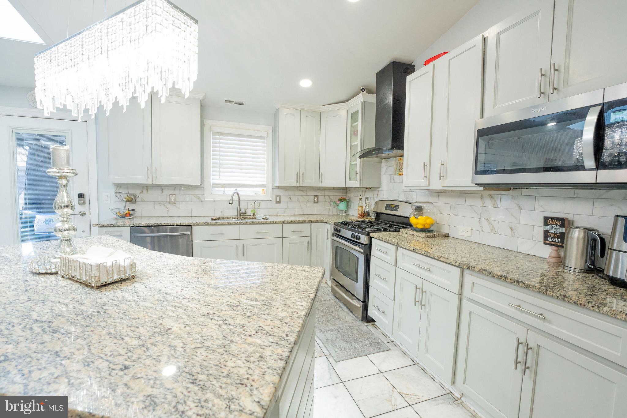 10702 Hayes Avenue Silver Spring, MD 20902 - Photo 12 of 34