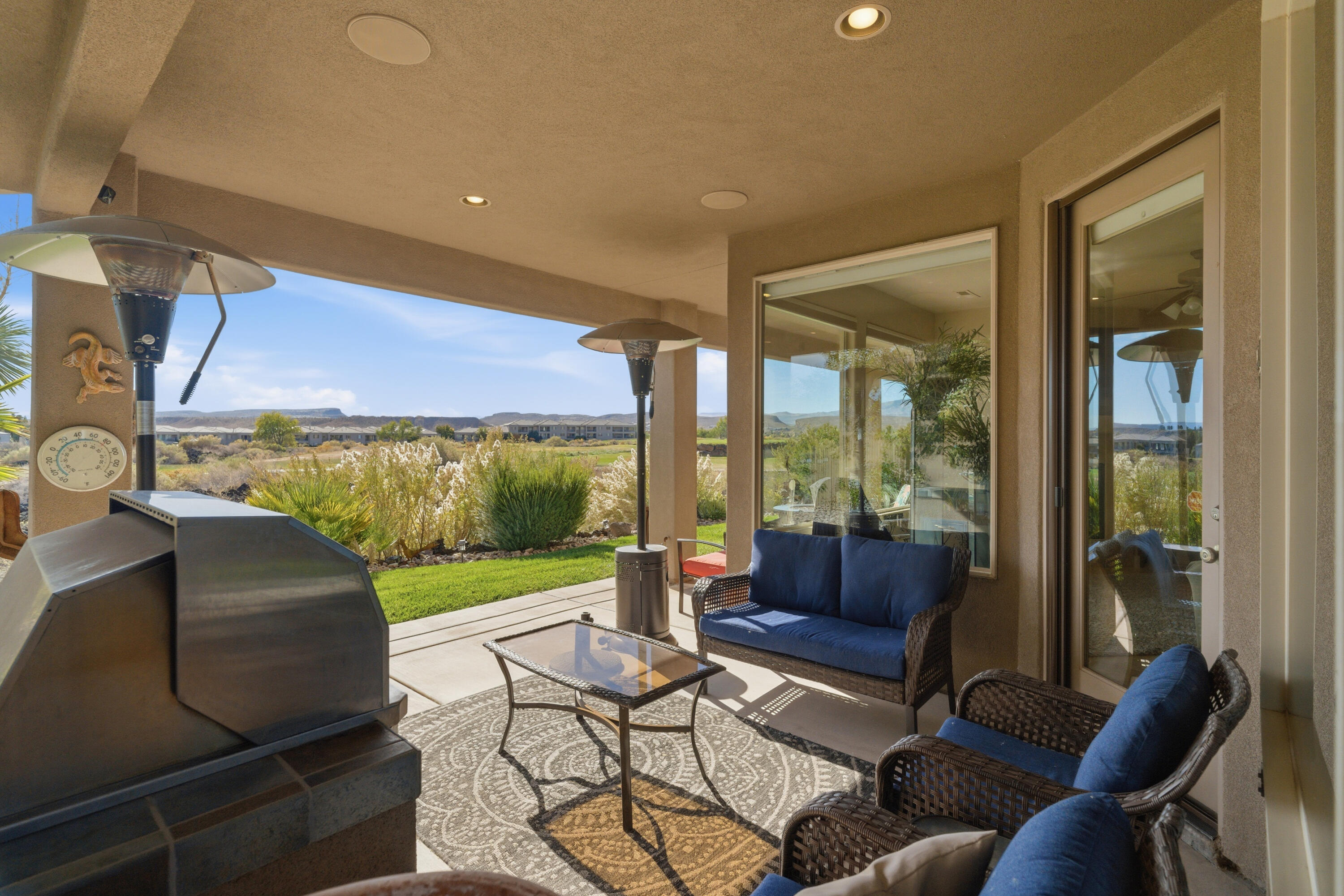 409 North Country Lane, Unit 1 St. George, UT 84770 - Photo 28 of 39 Back Covered Patio